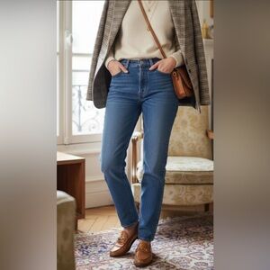 Levi’s 512 high waisted ankle jeans. size tag faded but fits like a 25.